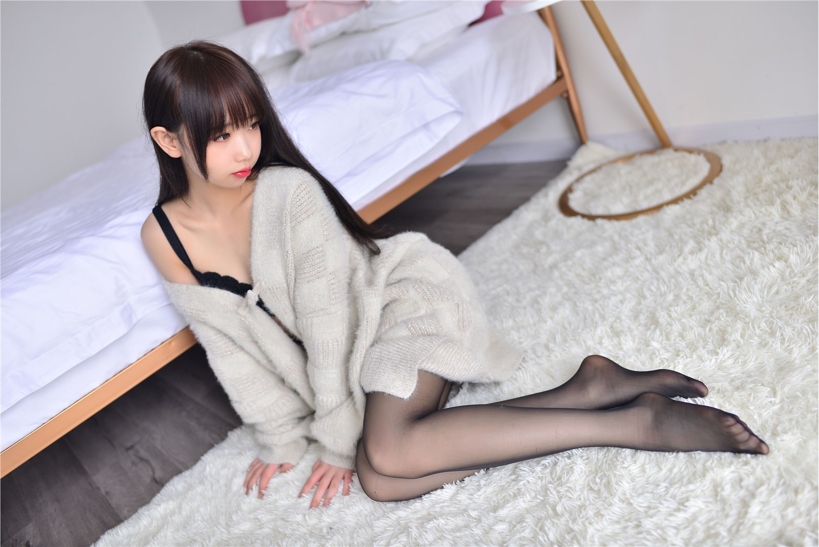 Xueqi SAMA Sweater Girl(12)