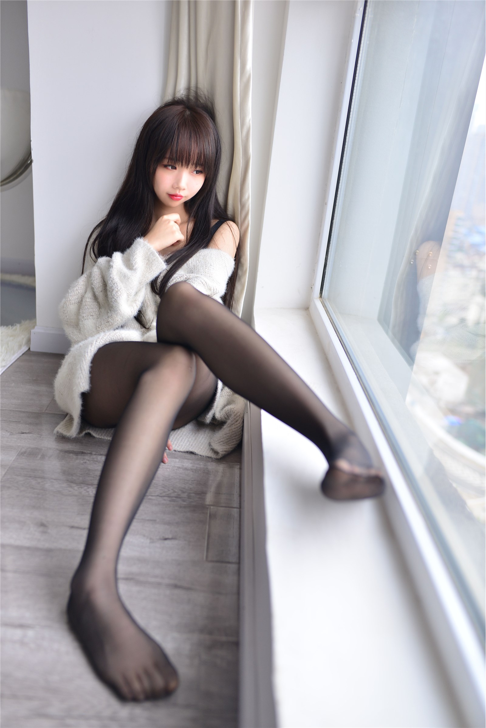 Xueqi SAMA Sweater Girl(21)