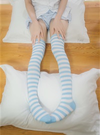 Kitaro blue and white striped socks(34)