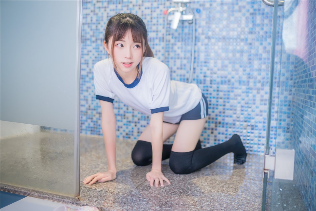 Rabbit play picture 1356-vol.20-wet gym suit(15)