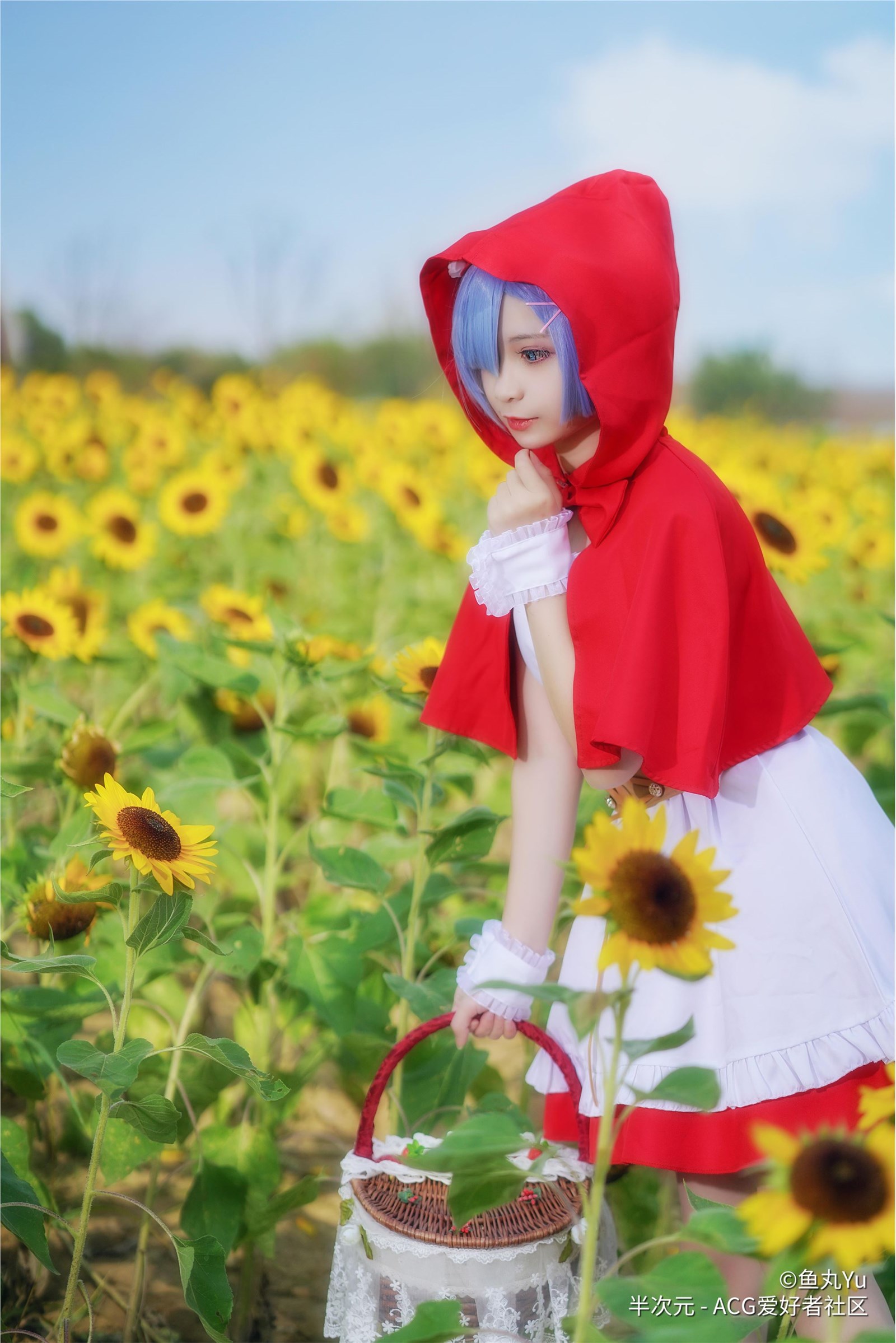 Rem_ Little Red Riding Hood(50)