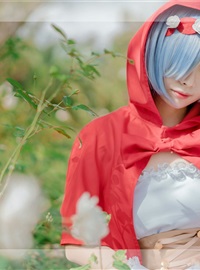 Rem_ Little Red Riding Hood(28)