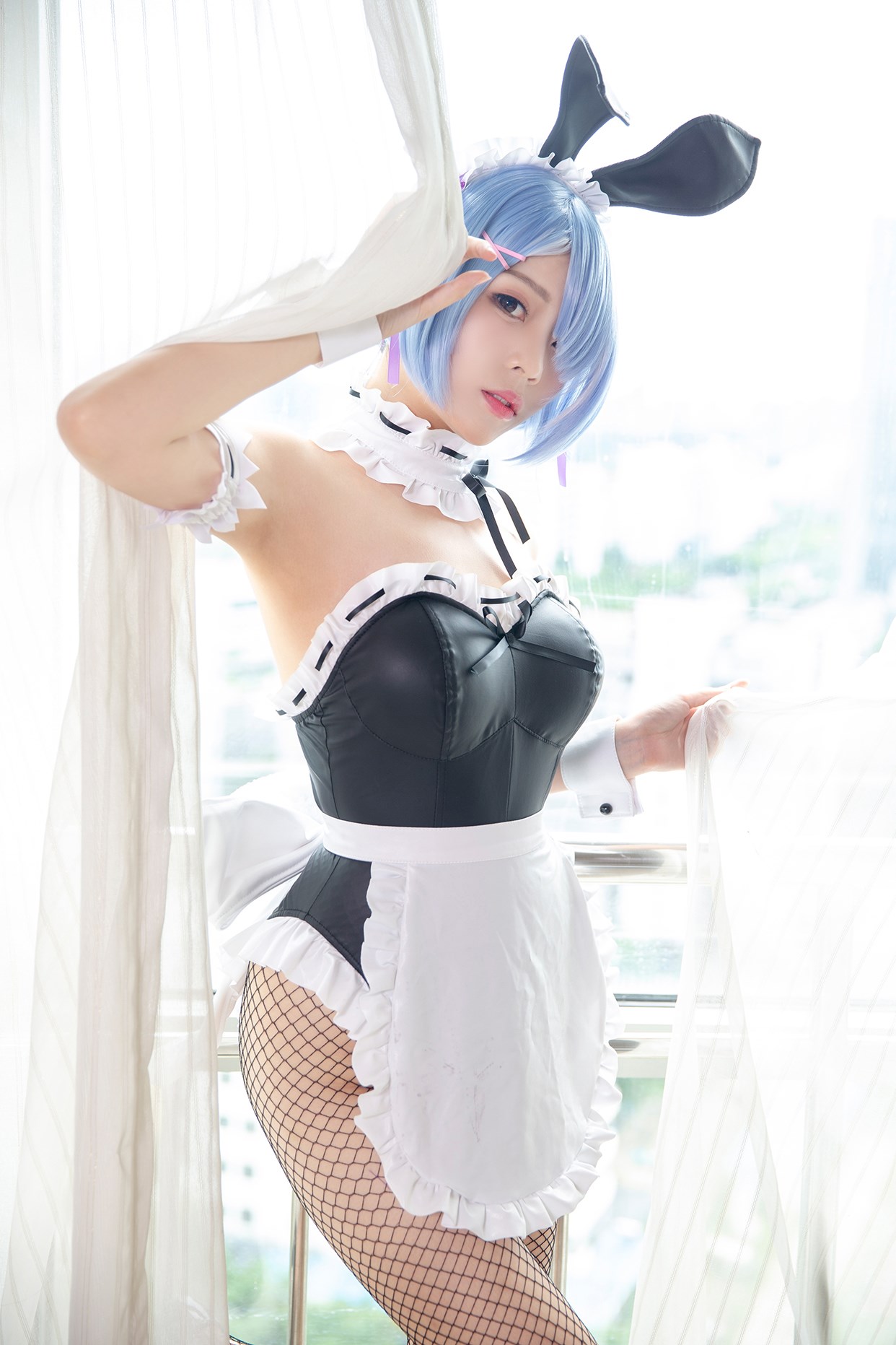 Rem_ BUNNY 2(64)