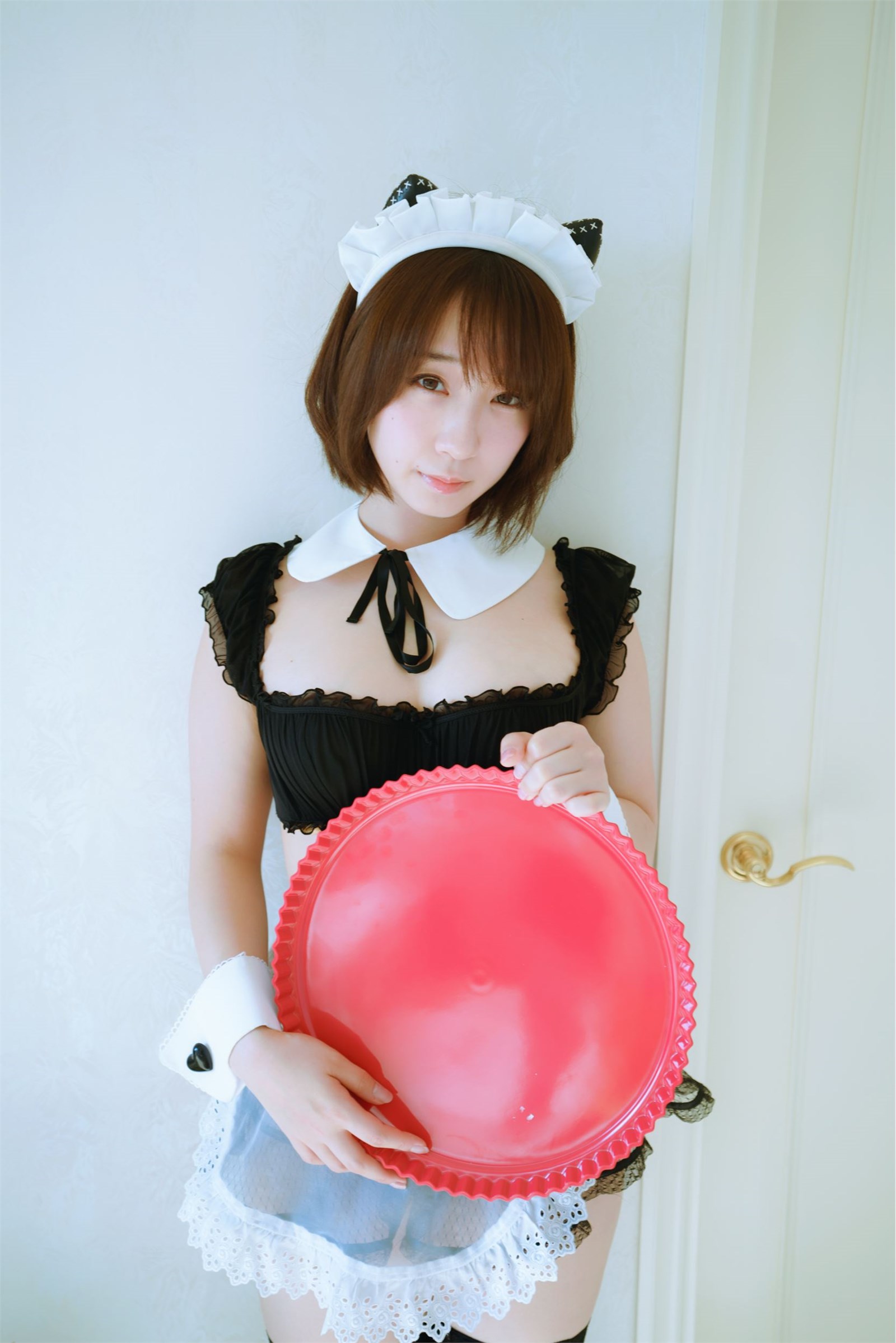 (I) maid ori looking for Iori Momoe(7)