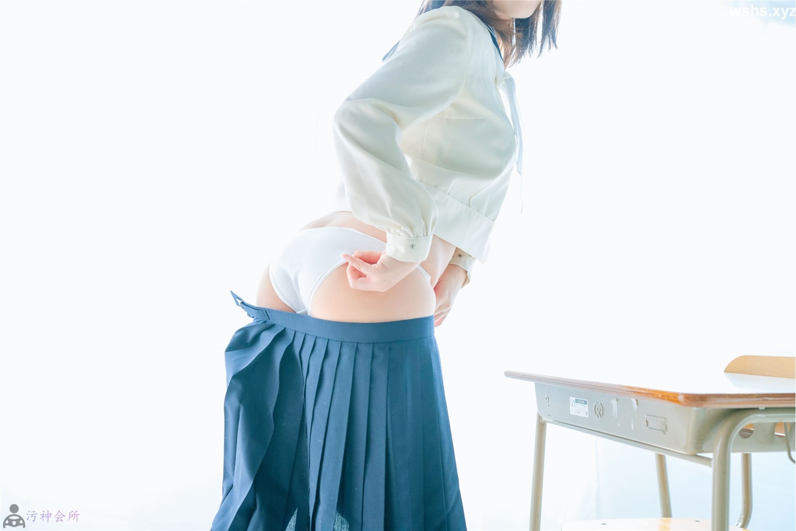 (C 95) Iori MOE pants and Momoe lovers! I invite you to skirt(53)