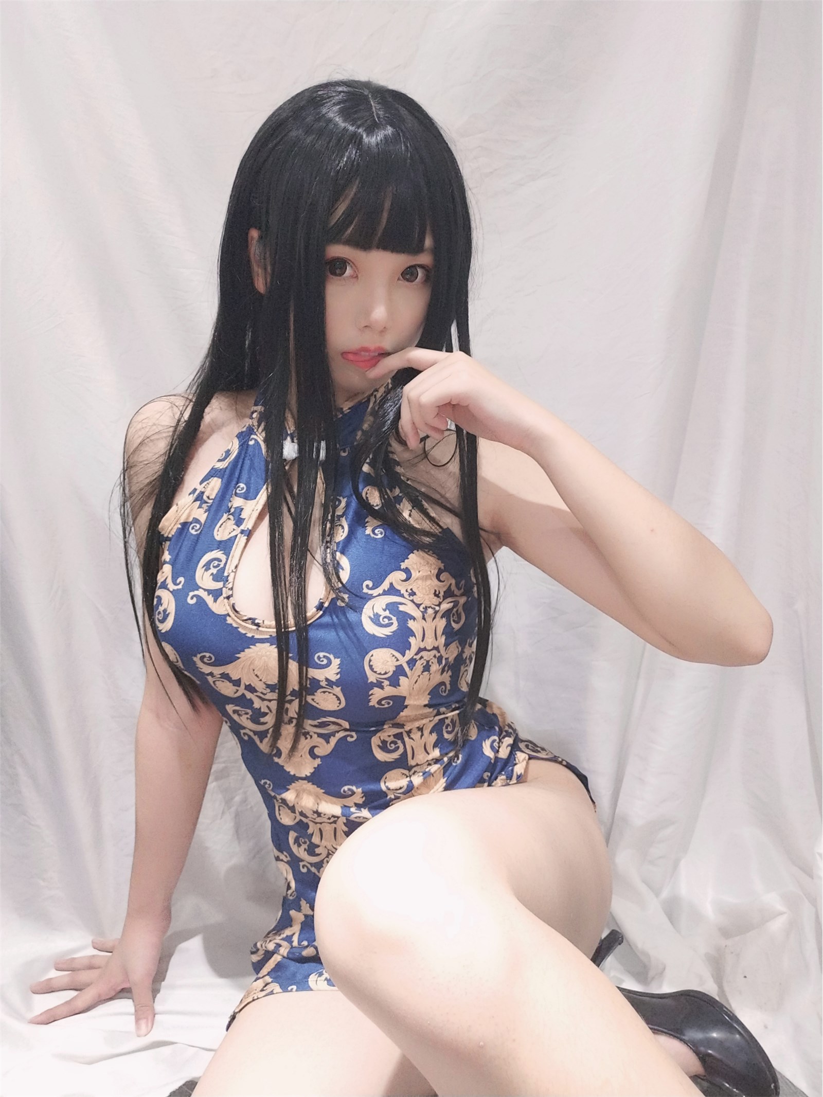 Honey cat Qiu Vol.013 Qipao elder sister(5)