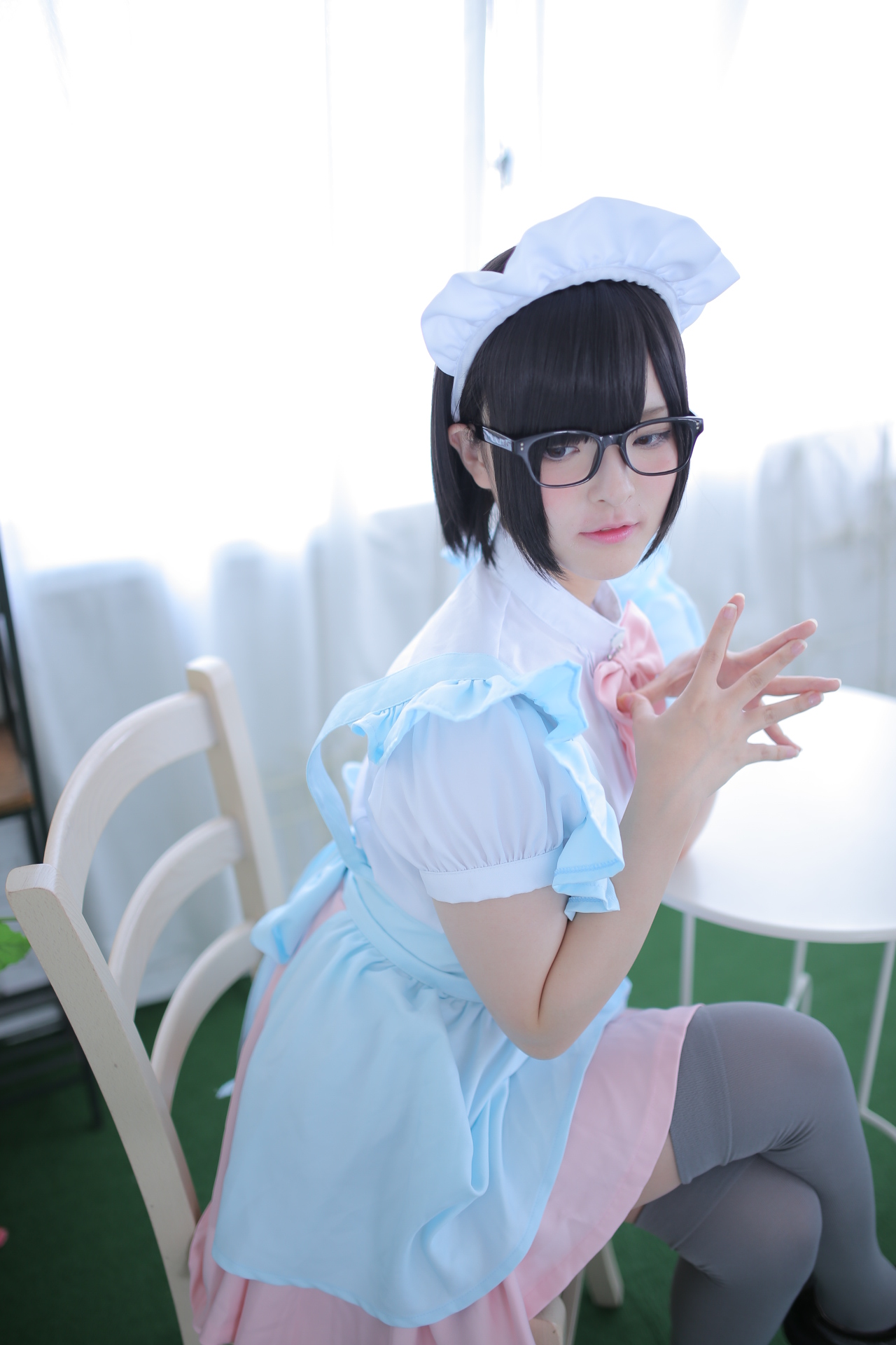 Rabbit playing with mirror glasses maid(24)