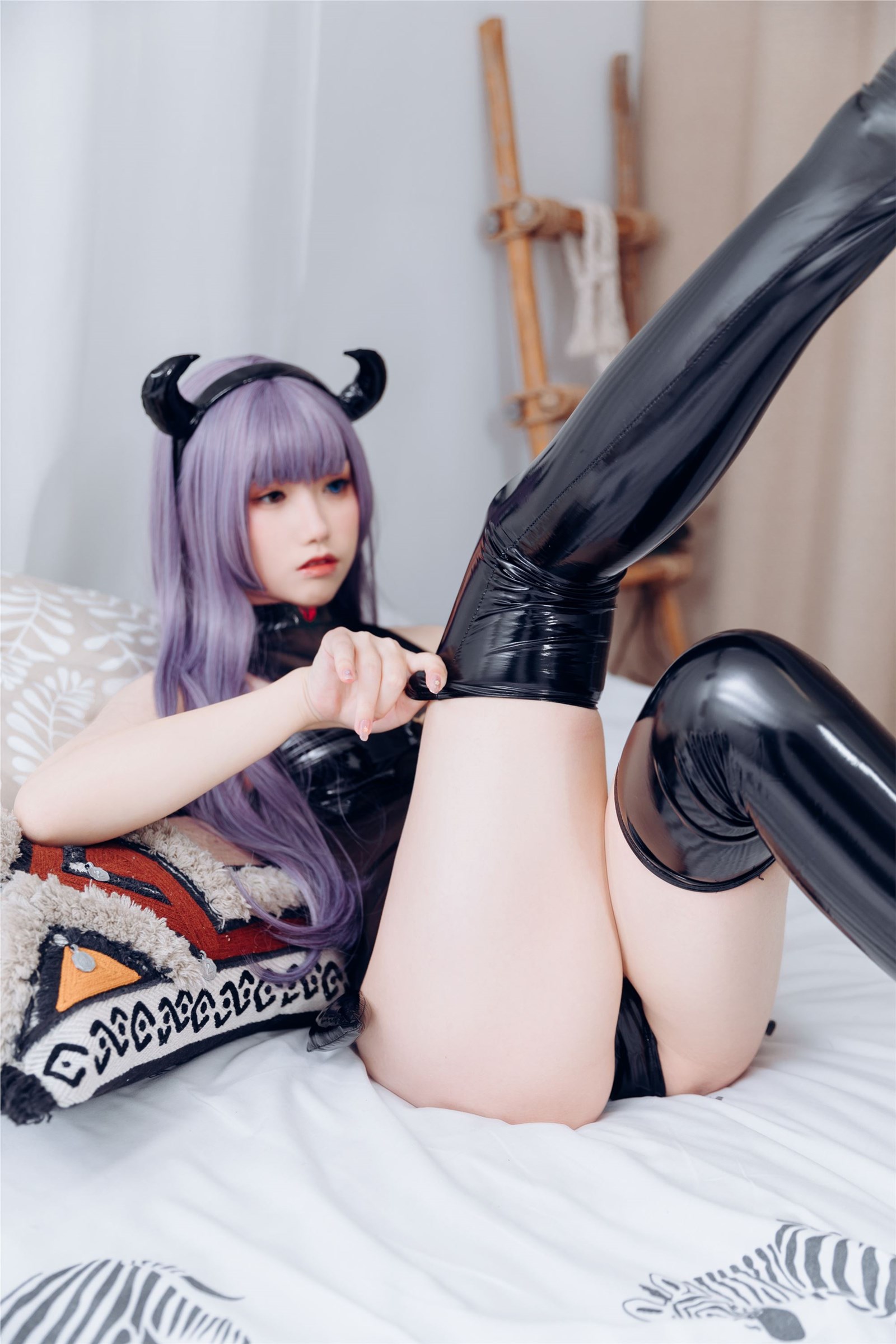 Yuyuanyuzi purple hair demon(17)