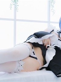 Cosplay(C95) 赤木荘 (赤木クロ) 戦うメイドの休日 (Reゼロから始める異世界生活)(33)