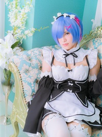 Cosplay(C95) 赤木荘 (赤木クロ) 戦うメイドの休日 (Reゼロから始める異世界生活)(82)