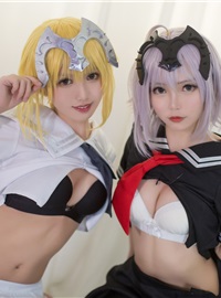 Cosplay 鳗鱼霏儿&大肉丸Amiee - 贞德(22)